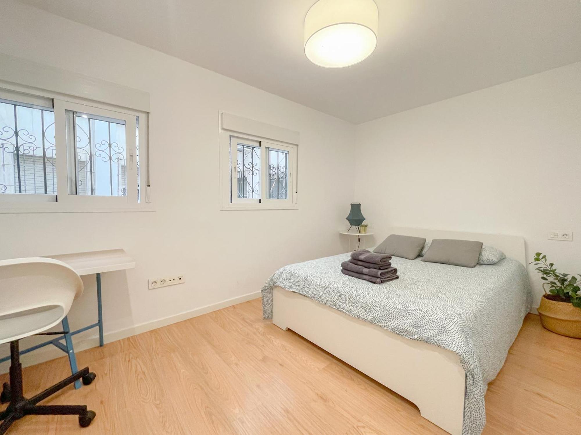 Moderno Apartamento Plz De La Merced Malaga Exterior photo