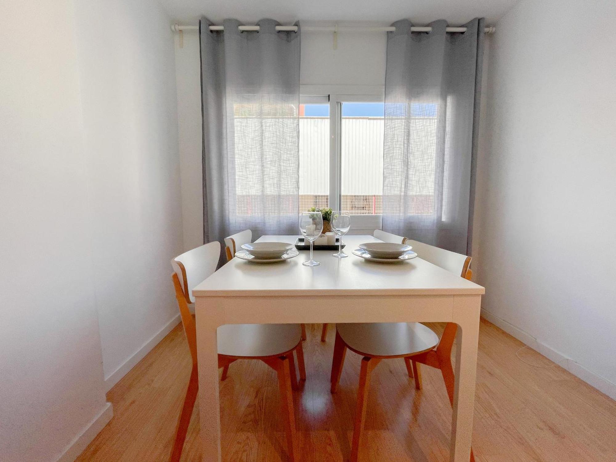 Moderno Apartamento Plz De La Merced Malaga Exterior photo