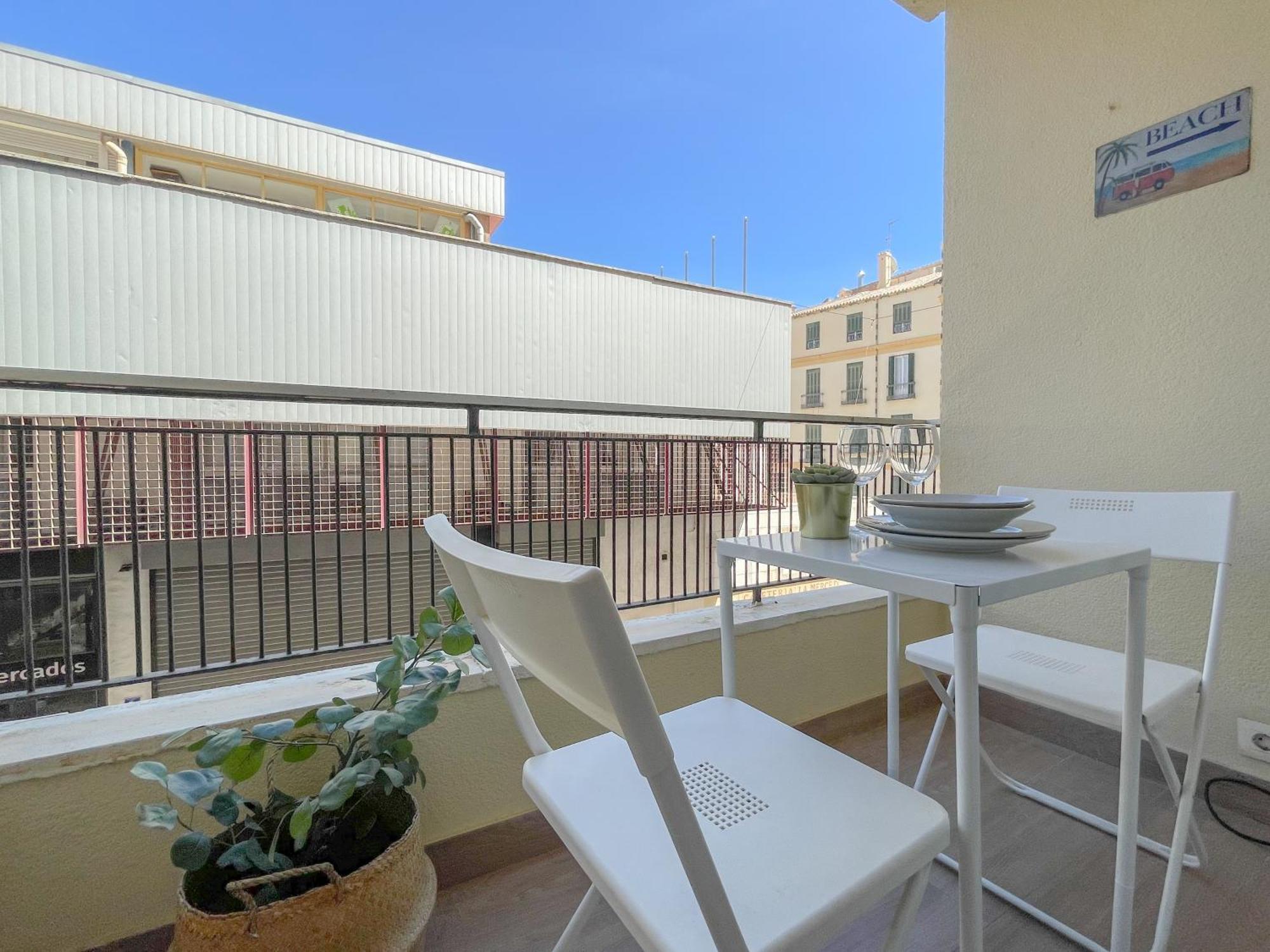 Moderno Apartamento Plz De La Merced Malaga Exterior photo
